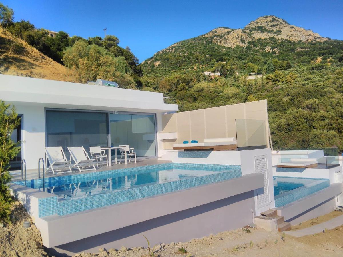 Zante Fiore Suites Xirokastellon Bagian luar foto