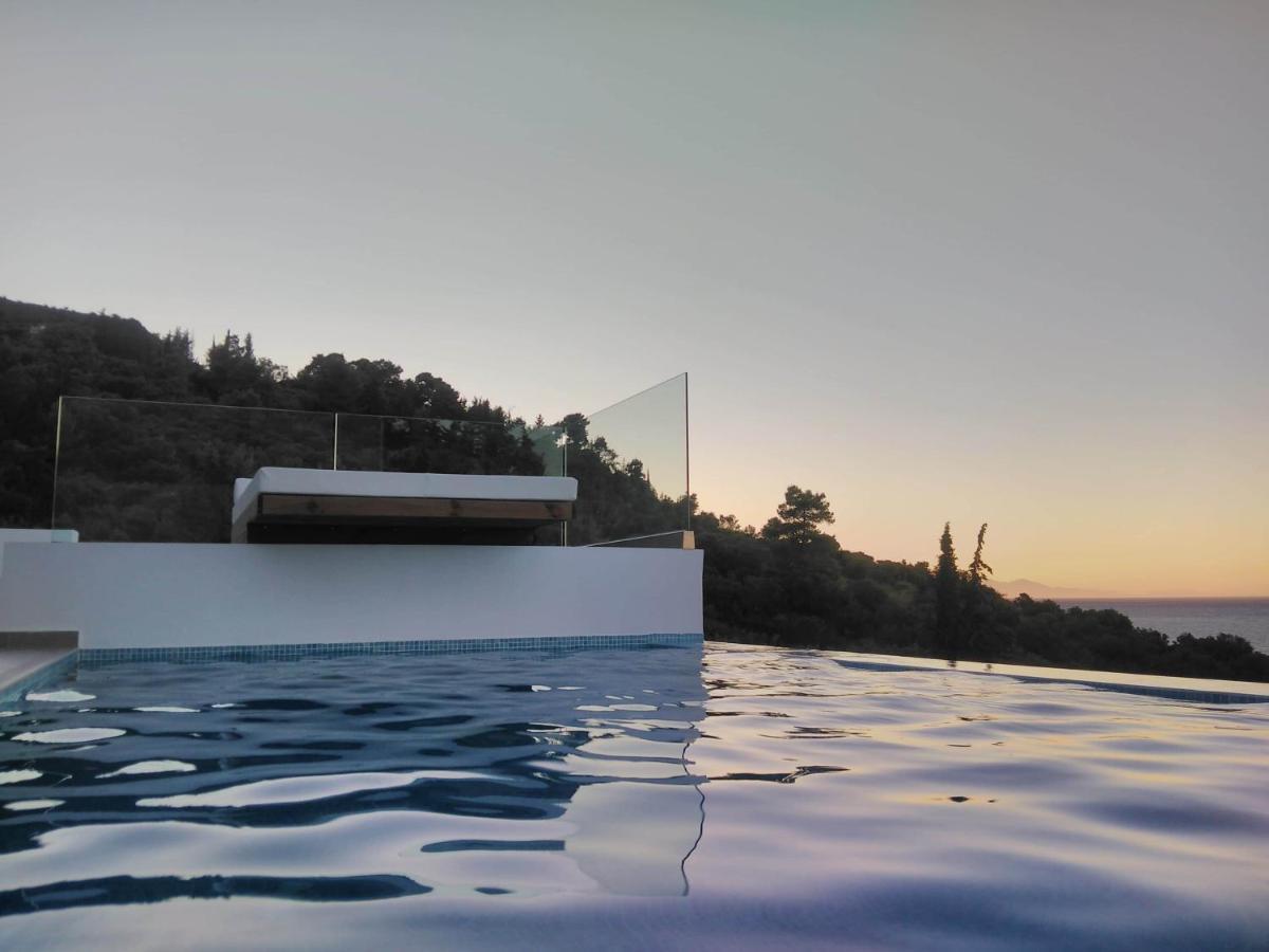 Zante Fiore Suites Xirokastellon Bagian luar foto