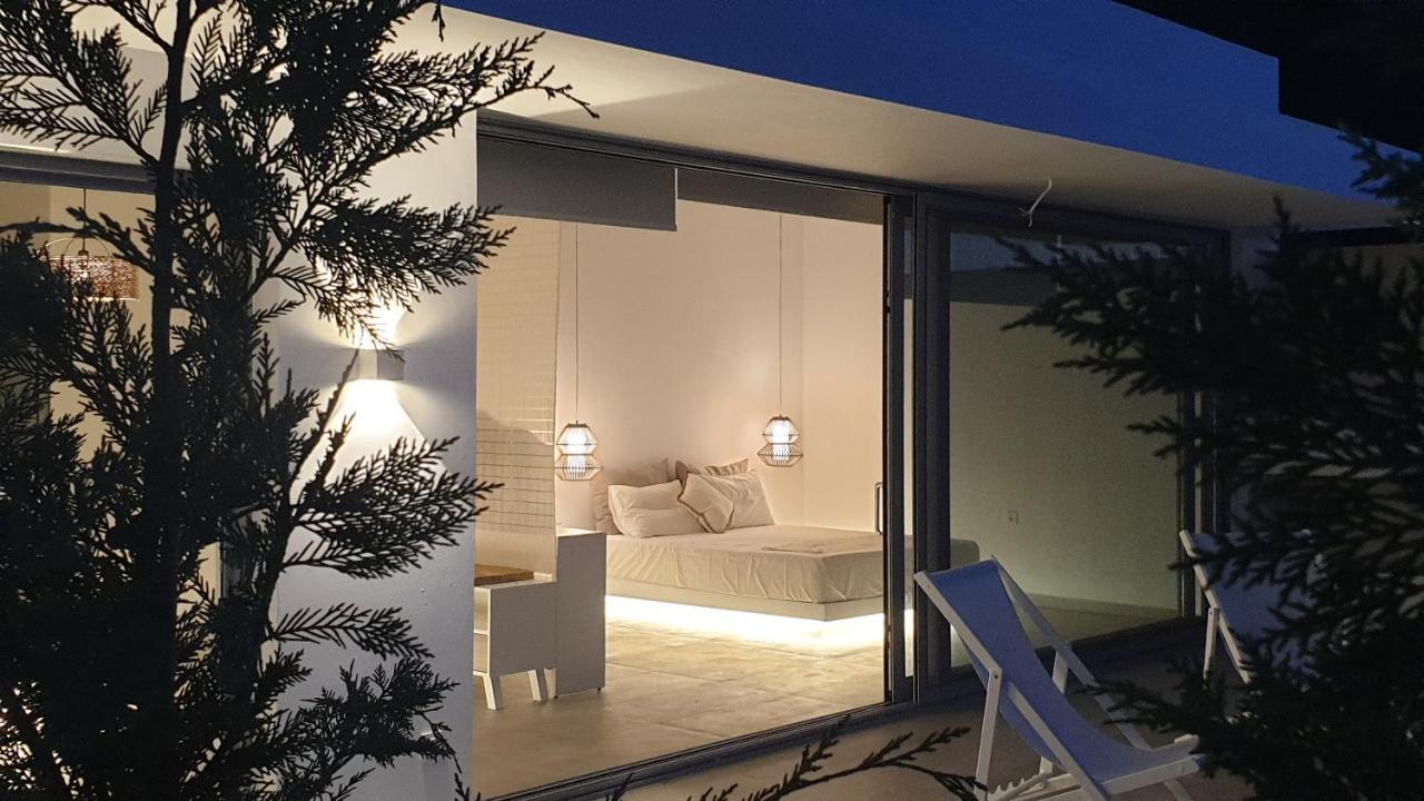 Zante Fiore Suites Xirokastellon Bagian luar foto