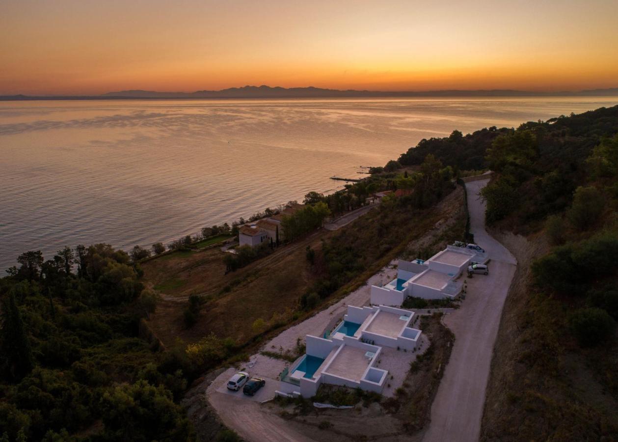 Zante Fiore Suites Xirokastellon Bagian luar foto
