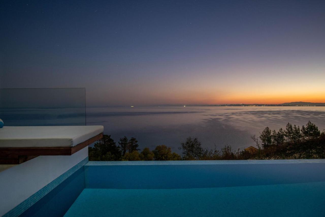 Zante Fiore Suites Xirokastellon Bagian luar foto