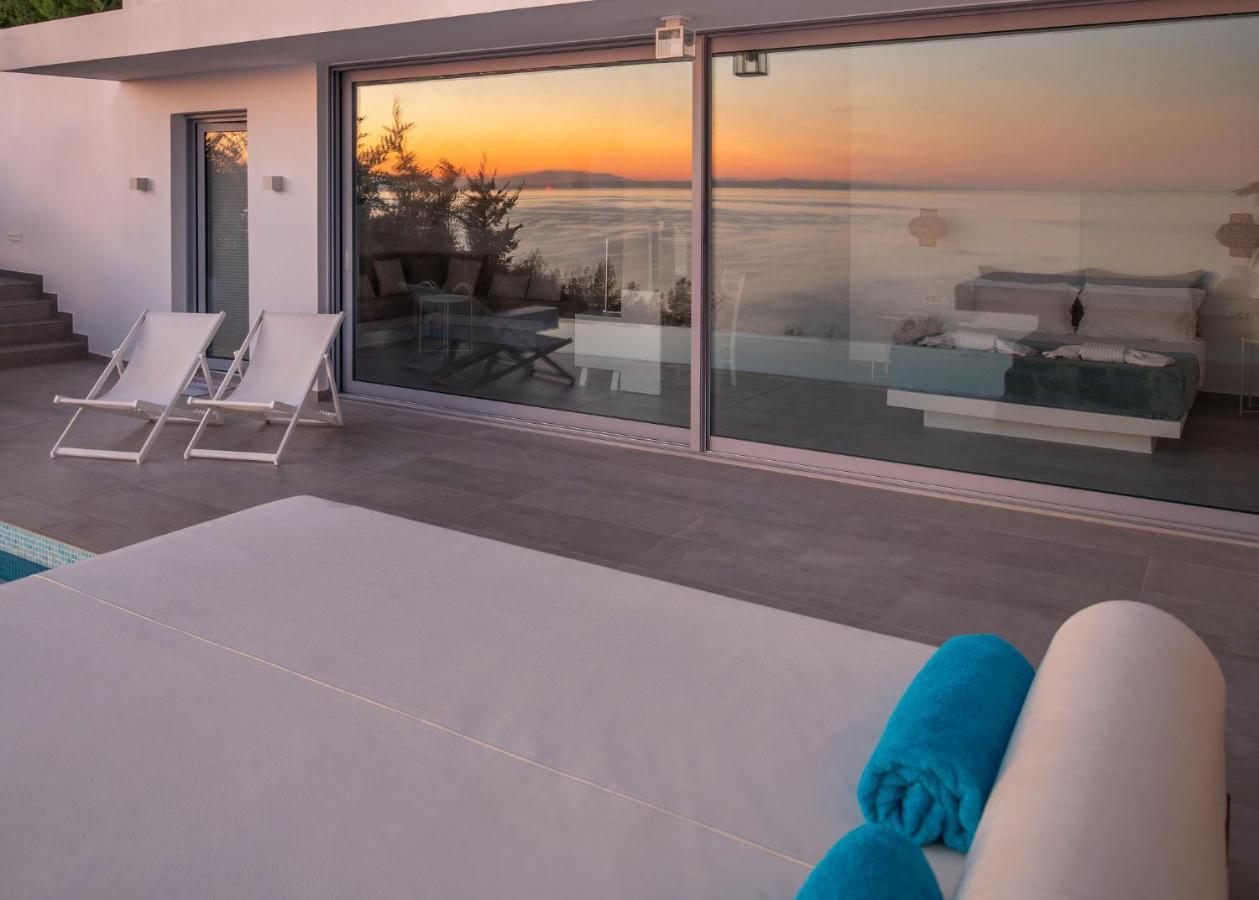 Zante Fiore Suites Xirokastellon Bagian luar foto